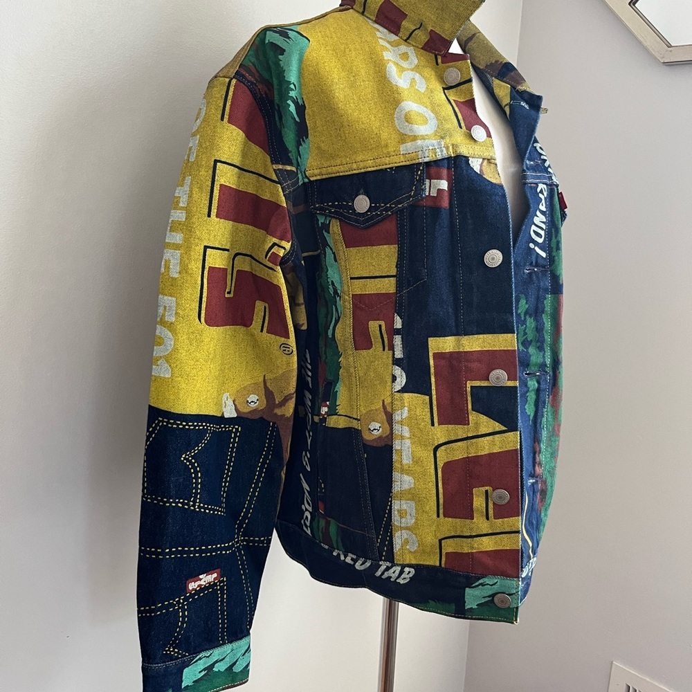 Levi's Trucker Jacket 150th Anniversary Banner Print
Pockets Mens L Denim NEW - Picture 3 of 12